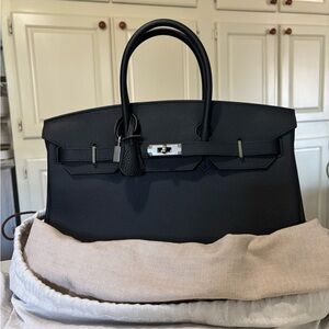 Togo leather 35 cm new